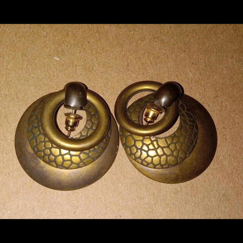 Dark Gold Tone Large Circle Post Earrings.  3 Circle Disk. Post/Drop